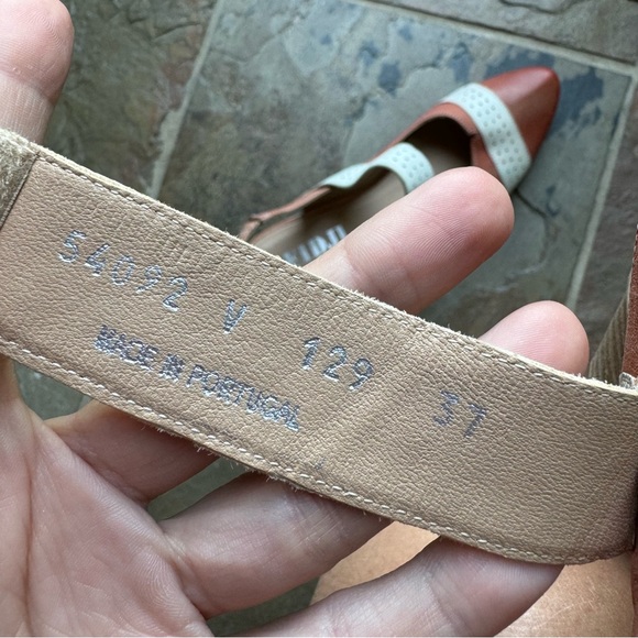 Anthropologie FIDJI Leather Mary Jane Slingback Heels EU 37 - Picture 13 of 14